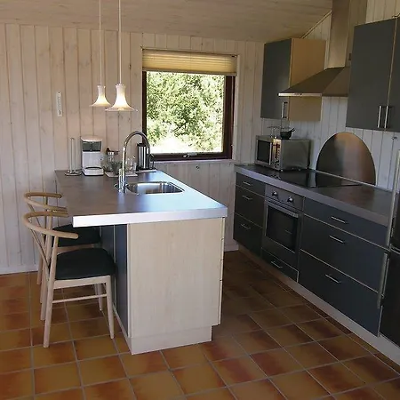 Feriehus Holiday Spovevej V *